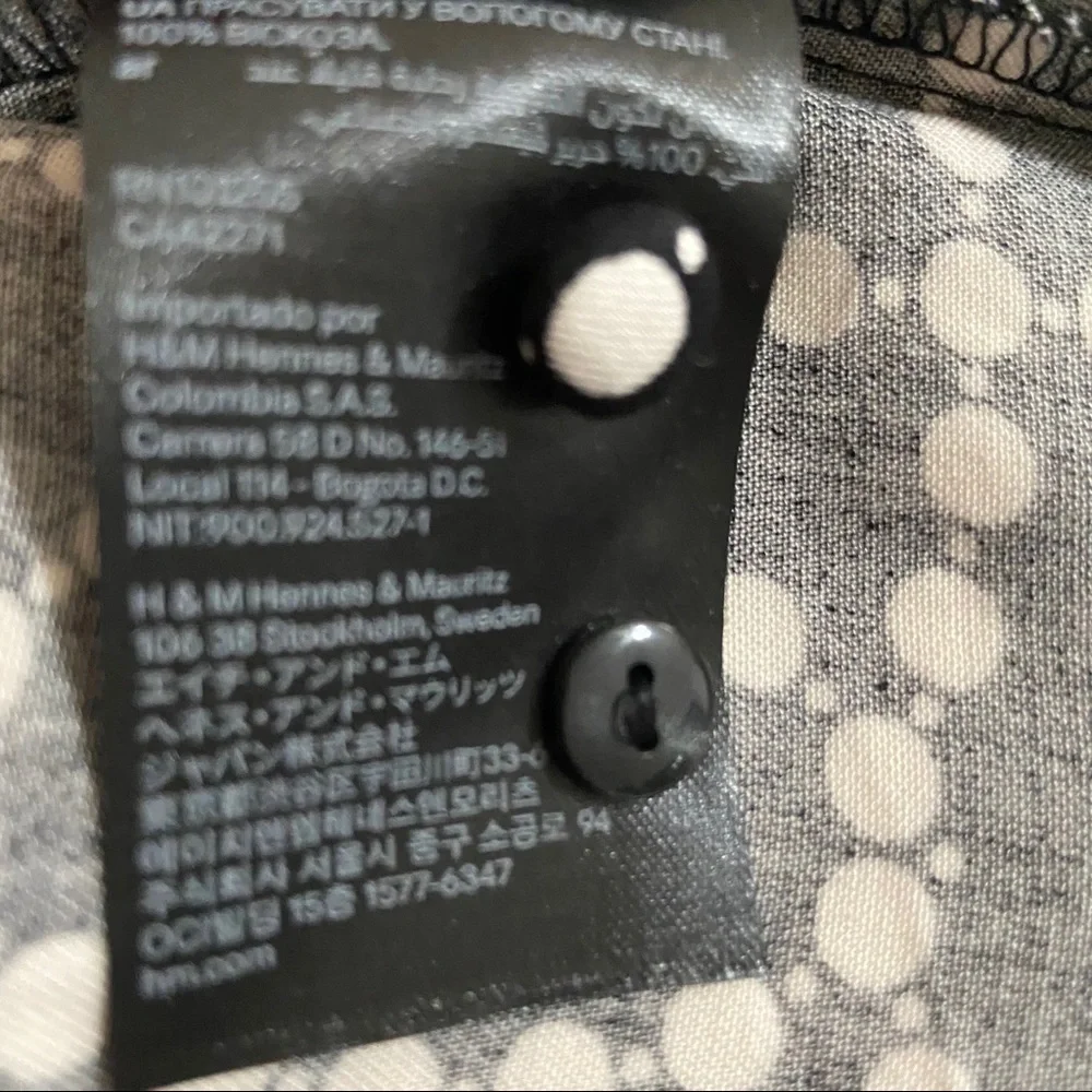 H&M Dress Black/White print‎ Size XLarge